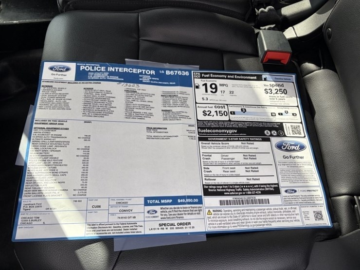 2020-ford-explorer-image-23