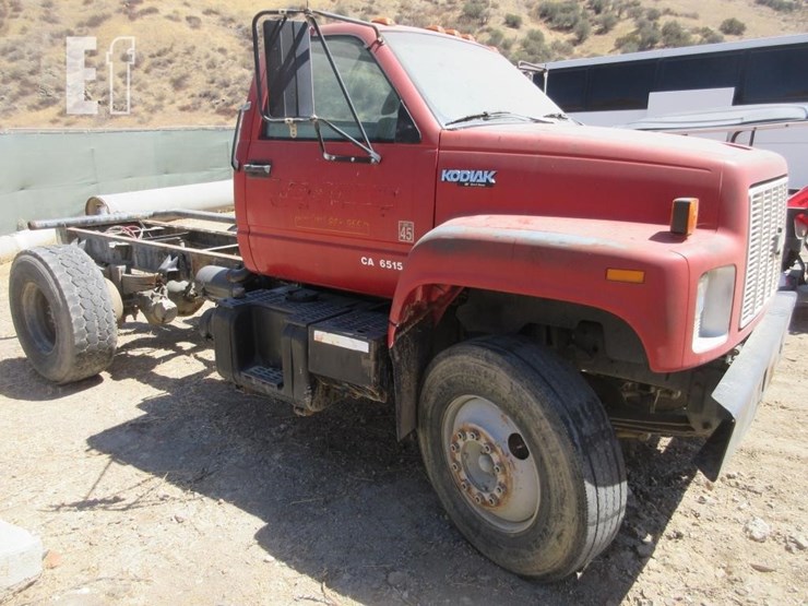 1990-chevrolet-kodiak-c7500-image-2