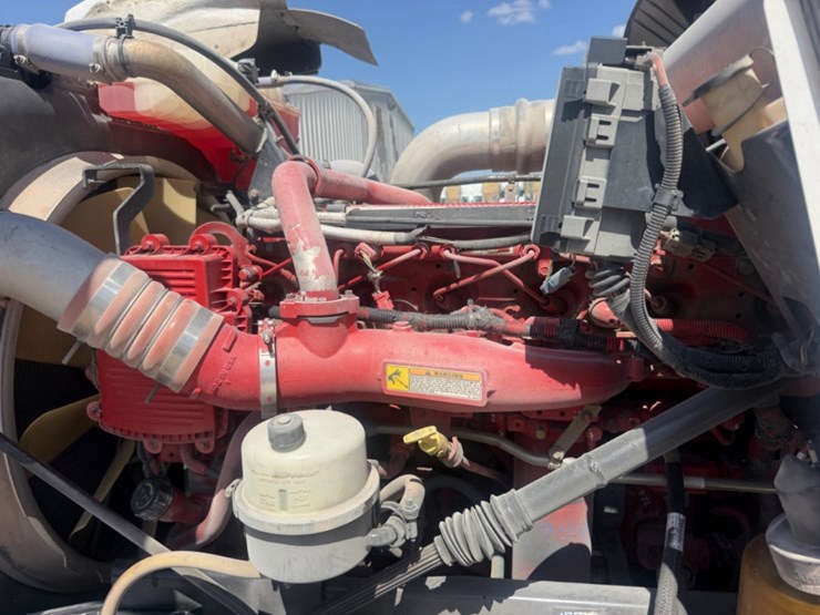 2012-kenworth-w900-image-14