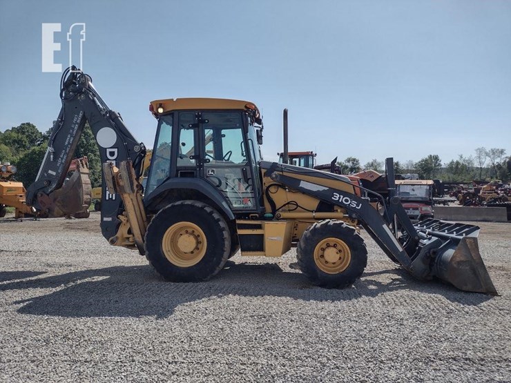 2010-deere-310sj-image-3