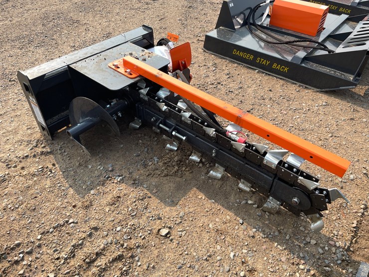 #2078-•-2026-wolverine-skid-steer-trencher-attachment-image-3