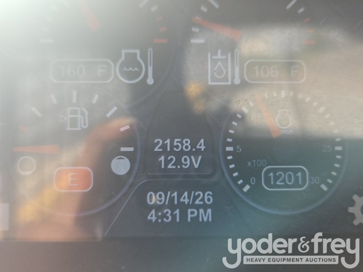 2019-caterpillar-226d-image-53