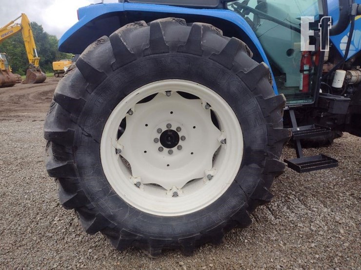 2011-new-holland-t5070-image-29