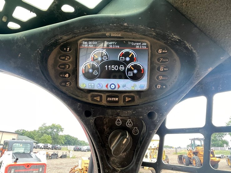 bobcat-t590-image-35