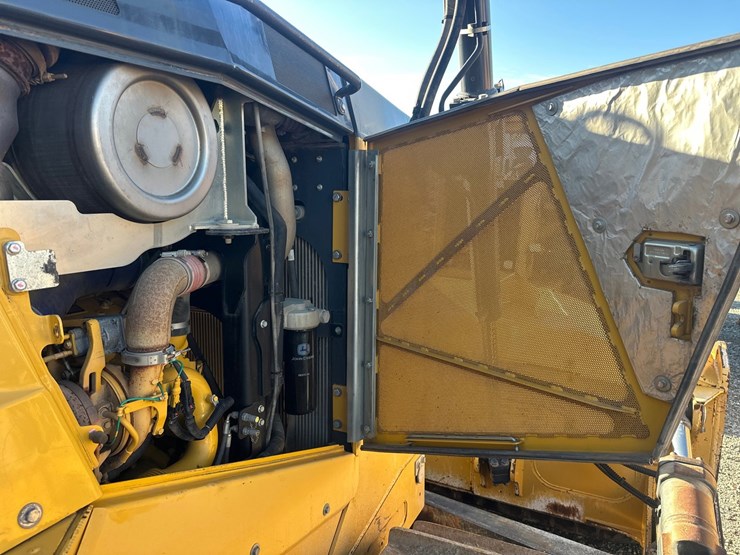 deere-1050k-image-44