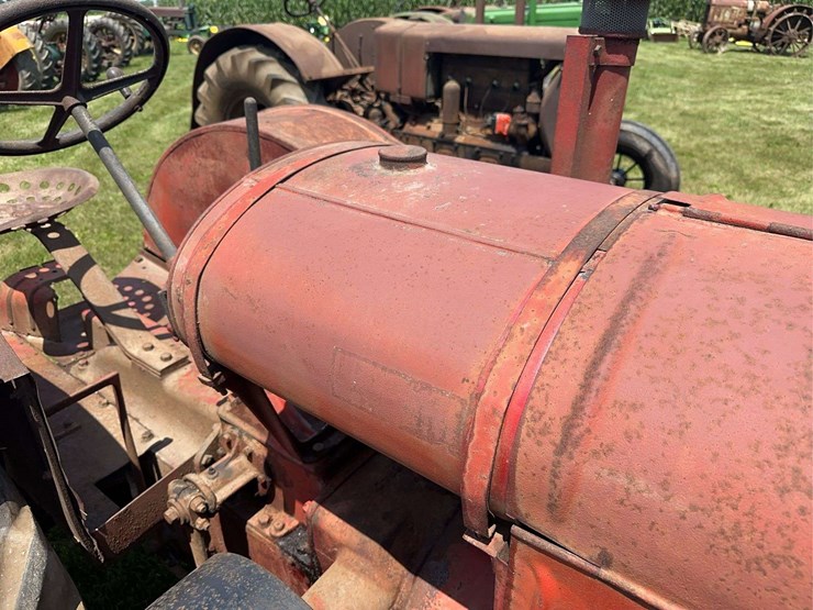 mccormick-deering-10-20-image-21