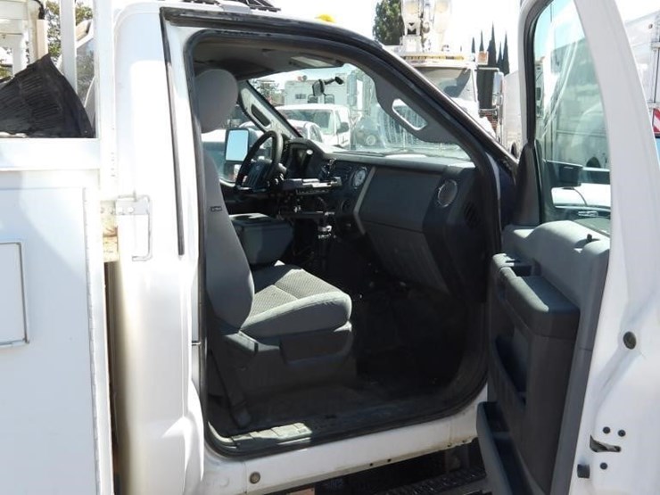 2012-ford-f450-image-14