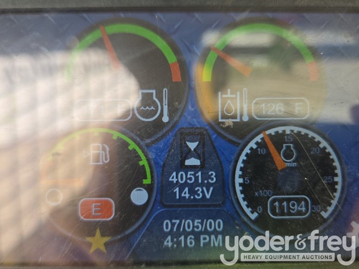 2023-caterpillar-259d3-image-54