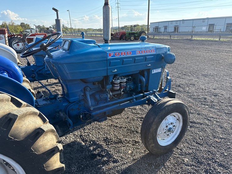 ford-3000-image-5