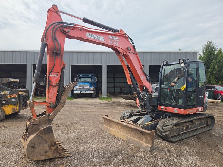 kubota-kx080-4-image-1