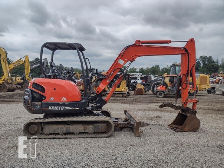2008-kubota-kx121-3-image-3