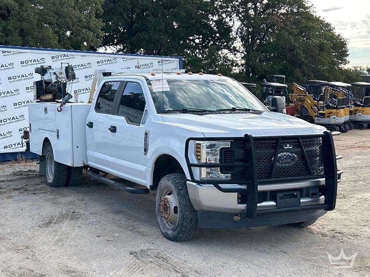 2018-ford-f350-image-4