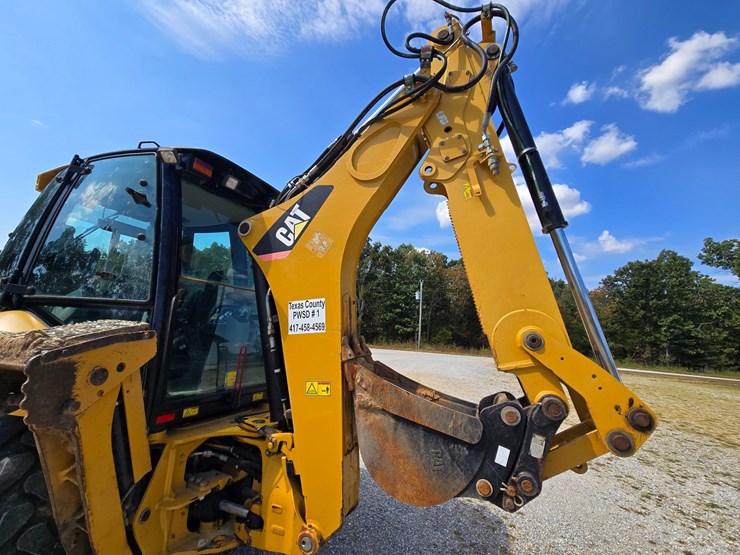 caterpillar-420e-image-65