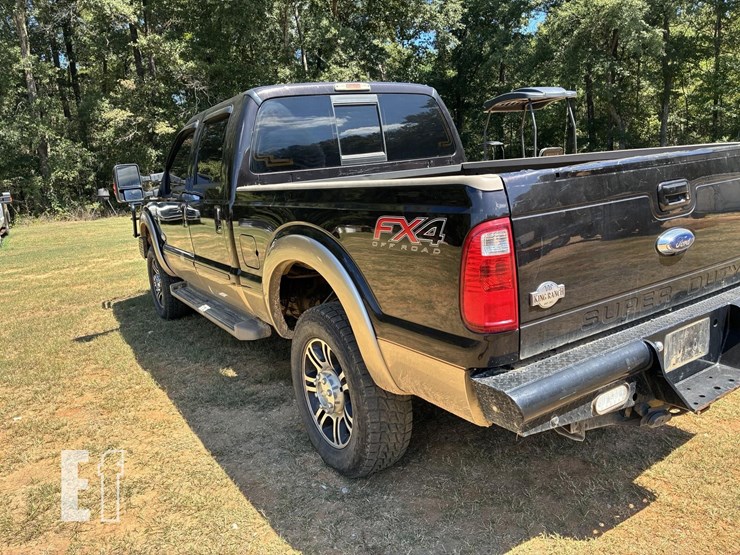2013-ford-f250-king-ranch-image-4