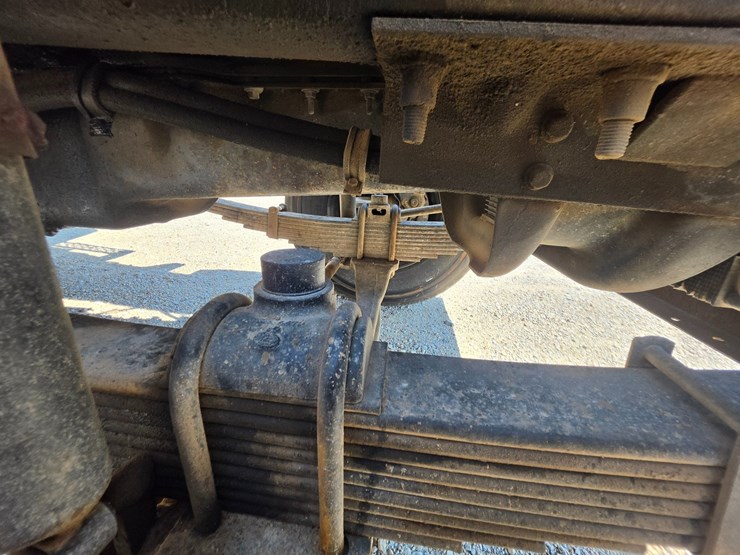 1996-mack-ch600-image-71