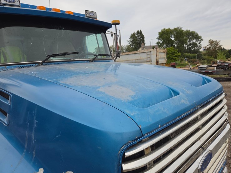 1995-ford-ltl9000-image-14