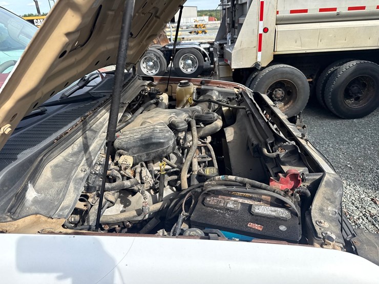 2009-ford-f450-image-11