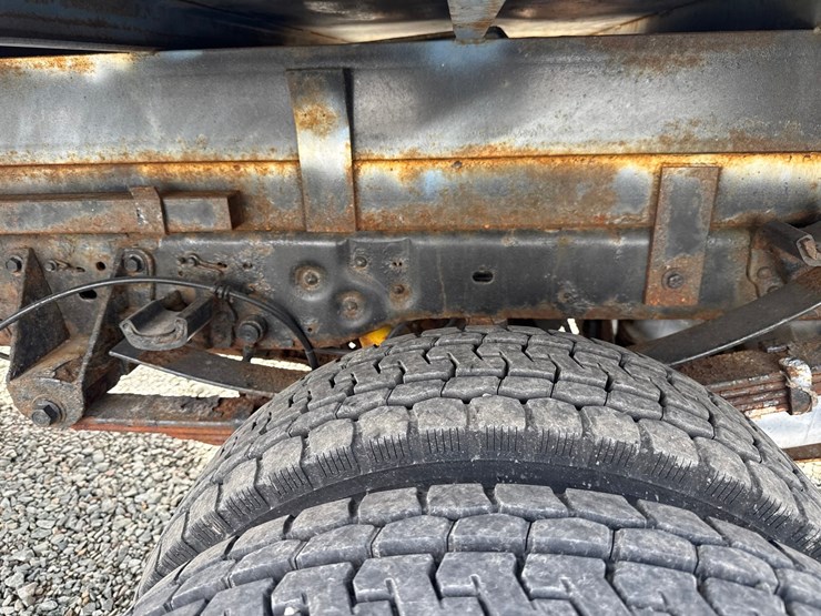 2009-ford-f450-image-22