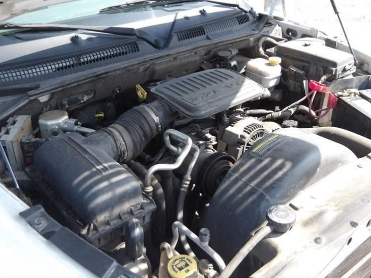 2002-dodge-dakota-image-9