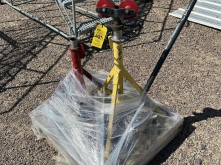 pallet-of-jack-stands-&-compactor-image-1