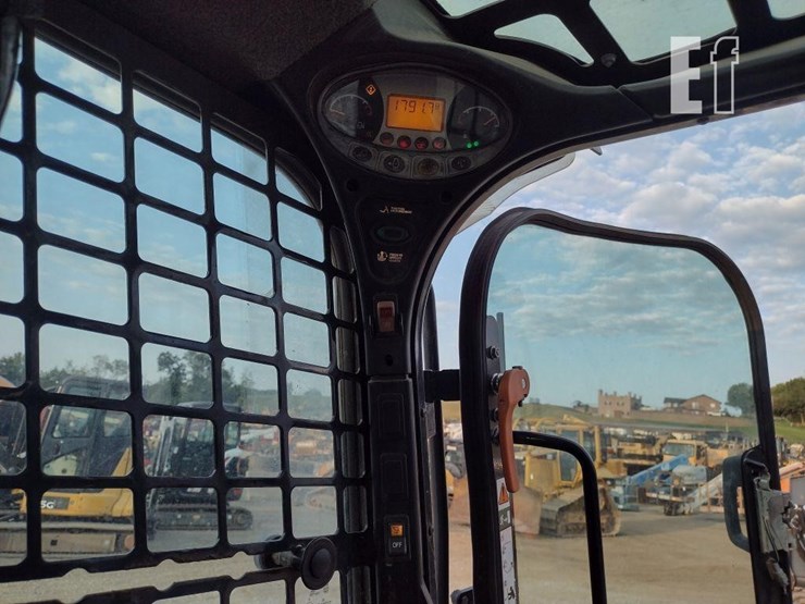 2020-bobcat-t770-image-7