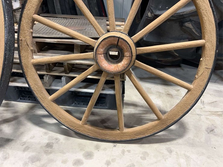 (4)-wooden-wagon-wheels-image-21