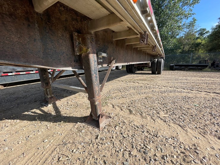 #1324-•-flatbed-semi-trailer-**parts-only**-(no-title)-image-12