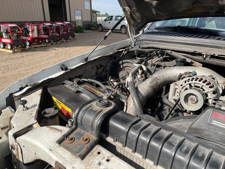 2003-ford-f550-image-24