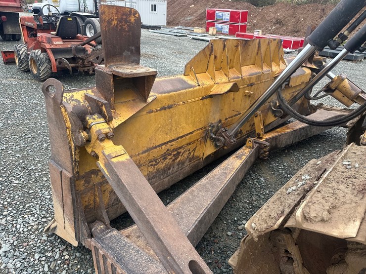 caterpillar-d6t-lgp-image-35