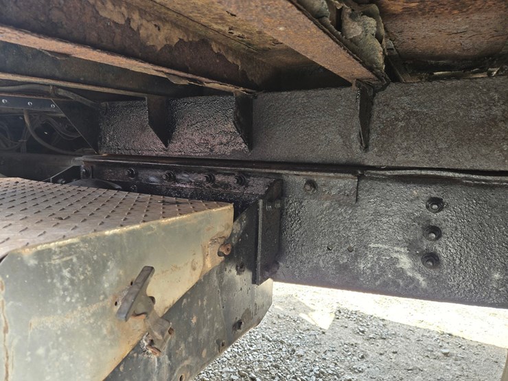 #1803-•-1987-international-tandem-axle-dump-truck-image-30