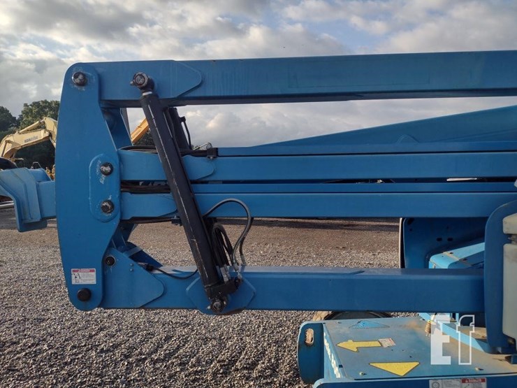 2013-genie-z40/23n-rj-image-24