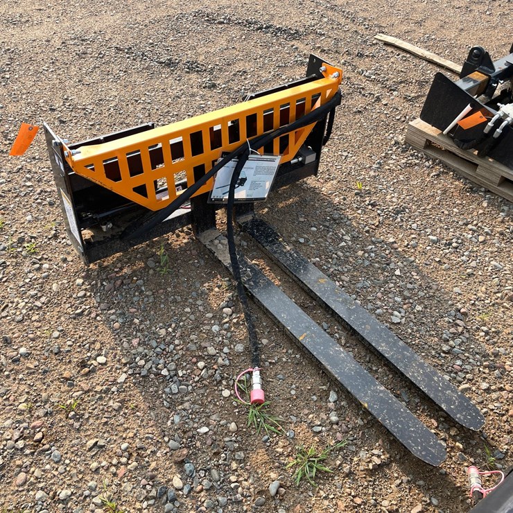#2015 • 2026 Unused Land Honor Heavy Duty Hydraulic Fork and Frames