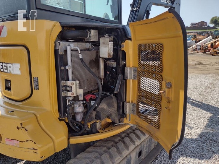 2014-deere-35g-image-32