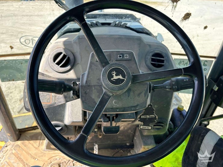 deere-410l-image-13
