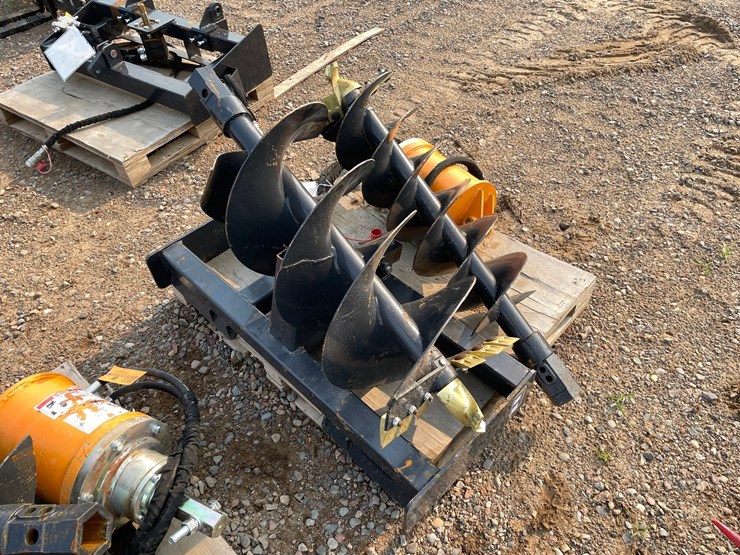 #2023-•-2026-unused-land-honor-skid-steer-loader-auger-drives-image-3