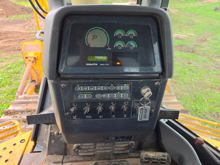 2006-komatsu-d65ex-image-51
