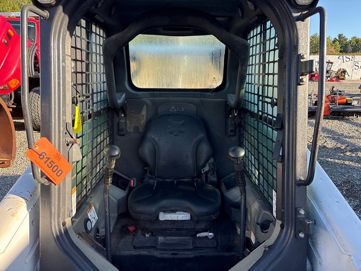 2019-bobcat-t595-image-46