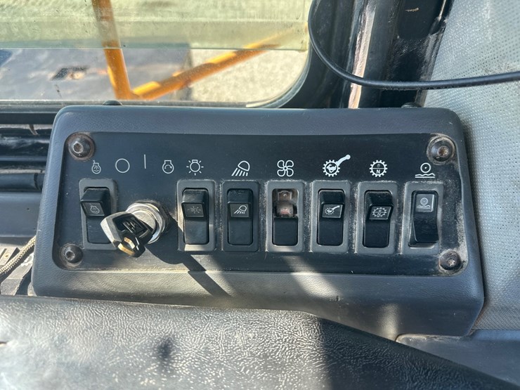 caterpillar-988f-image-77