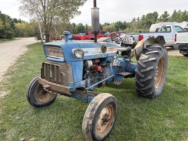 1968-ford-4000-image-1