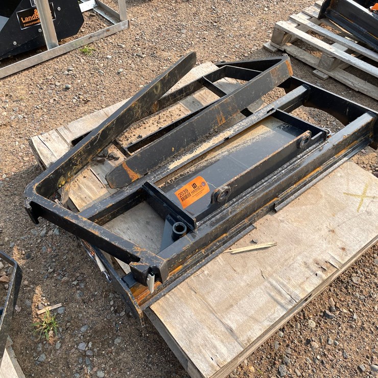 #2039 • 2026 Unused Land Honor Mini Skid Steer Pallet Fork Frame