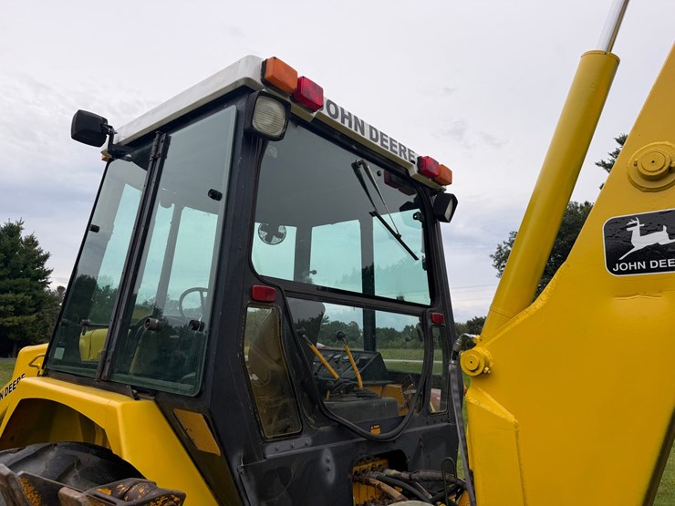 deere-310c-image-18