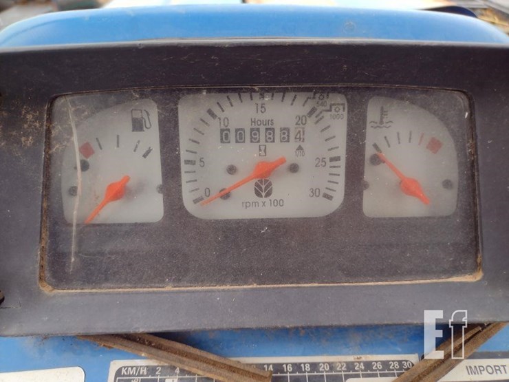 2002-new-holland-7610s-image-6