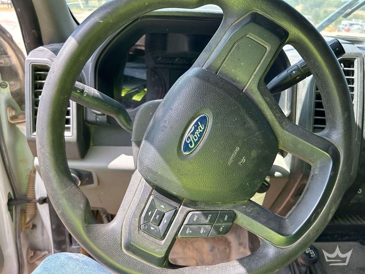 2019-ford-f350-image-14