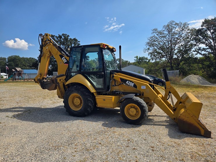 caterpillar-420e-image-18