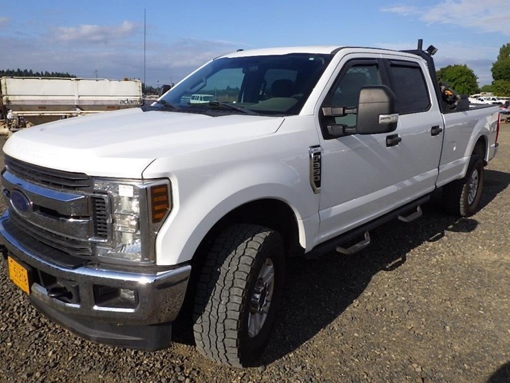 2018-ford-f350-image-1
