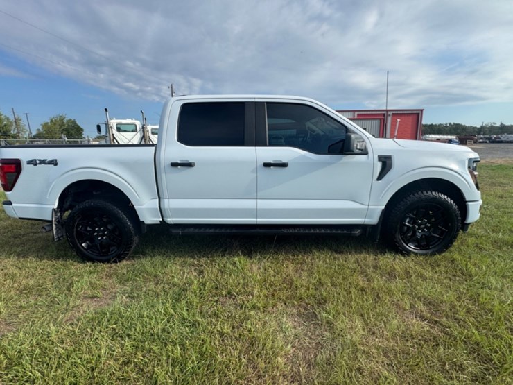 2024-ford-f150-image-4