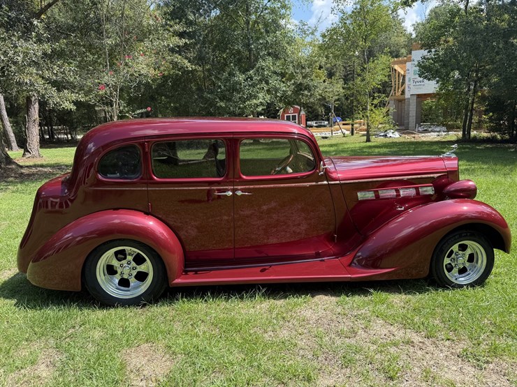 1937-custom-built-image-25