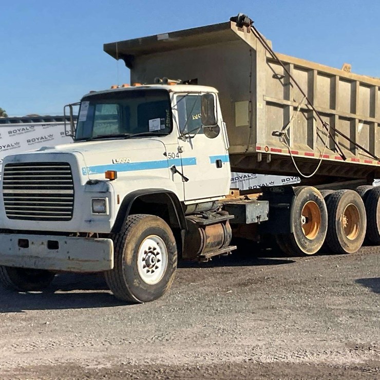 1993 FORD LT9000