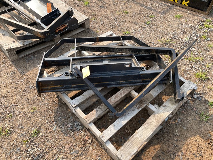 #2038-•-2026-unused-land-honor-mini-skid-steer-pallet-fork-frame-image-2