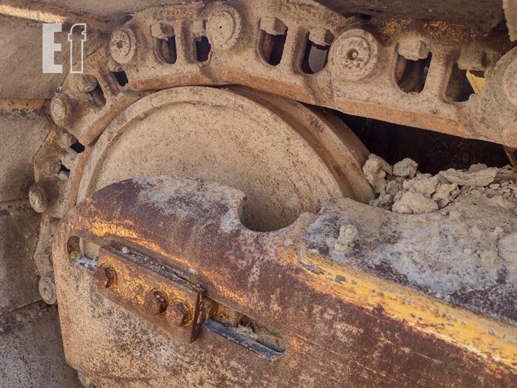 2007-deere-850j-image-14